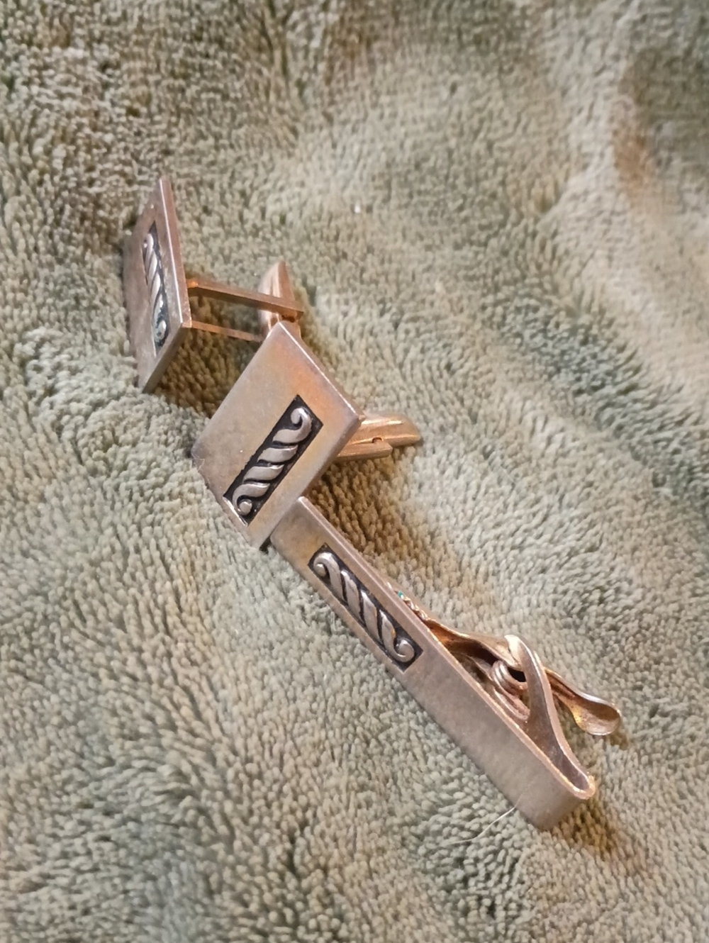 Men's Silver-Tone Cufflink and Tie Clip Set Pat Pending 40s To 50s Vintage